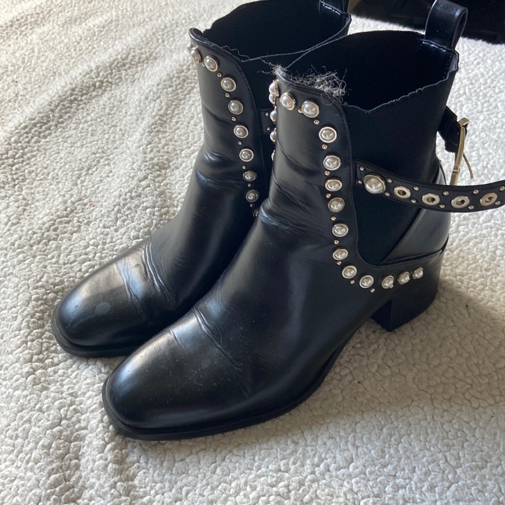Zara boots black size 40